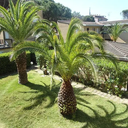 Le Rose Apartment